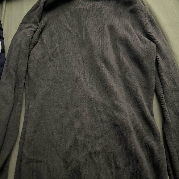 Lulus basic tshirt black size small - Picture 2 of 3